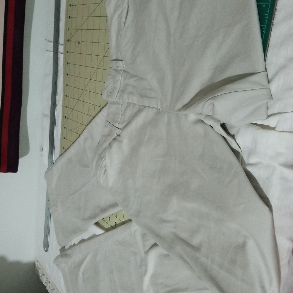 Christopher & Banks Chino's size 4